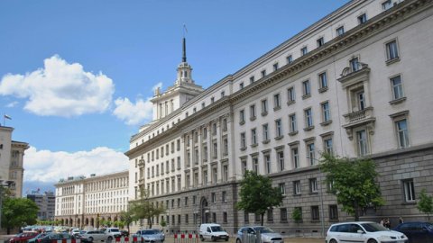 泰国申请公司注册有哪些条件？怎么在泰国注册公司？泰国注册公司的完整流程和注意事项