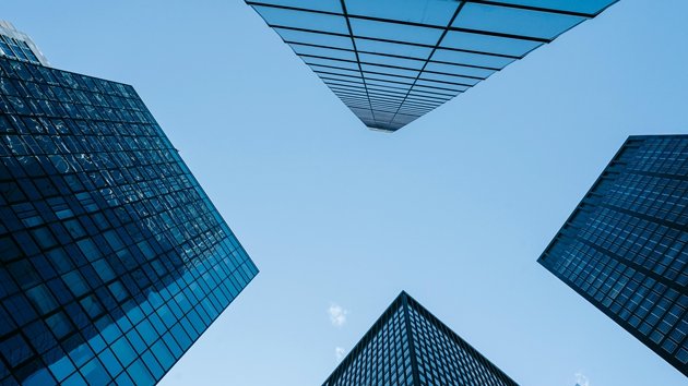 智能合单技术下的国际快递时效与成本平衡:包裹合并发货的挑战与解决方案 智能合单技术下的国际快递时效与成本平衡:包裹合并发货的挑战与解决方案